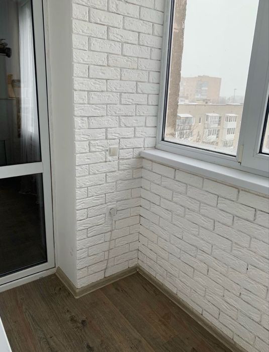 Квартира 3-кімн. з ремонтом та меблями в Луцьку