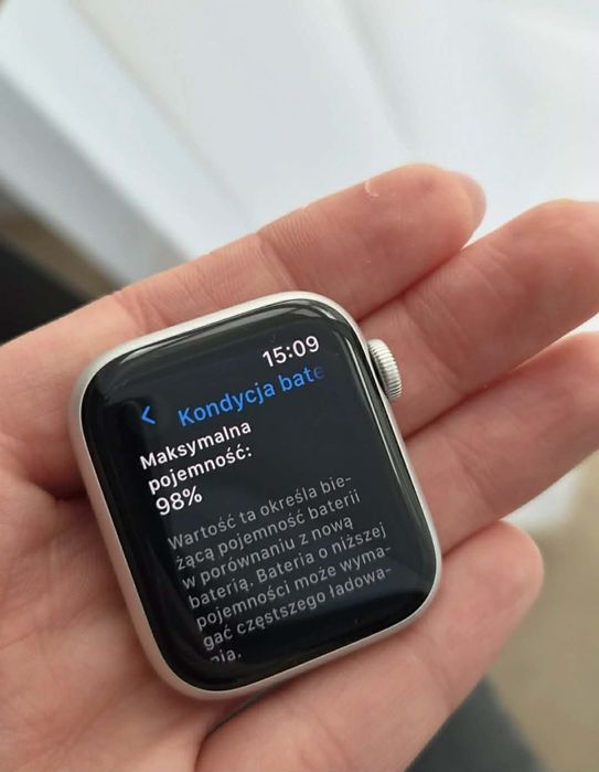 Apple Watch SE 2 GEN GPS 40MM  koperta z aluminium srebrna