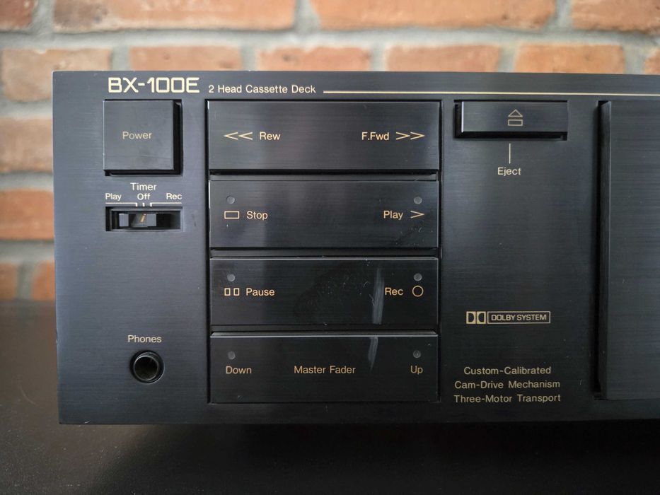 Magnetofon Nakamichi BX-100E