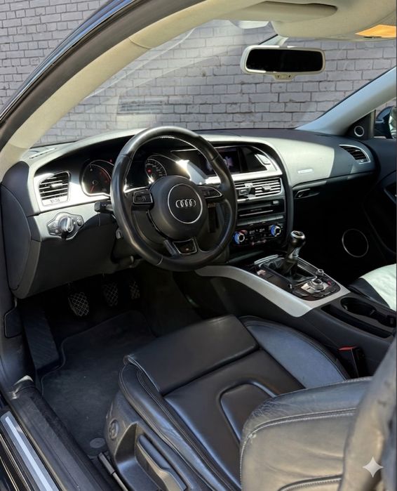 Audi A5 8T Coupe 2012r