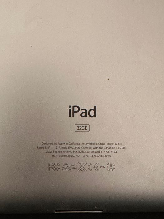 Ipad 32 ГБ на запчастини