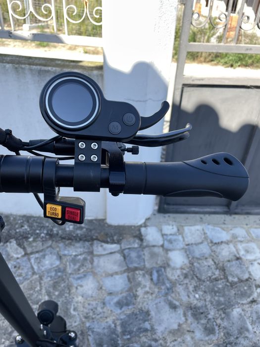 Trotinete/ scooter Laotie ES10P -  com assento