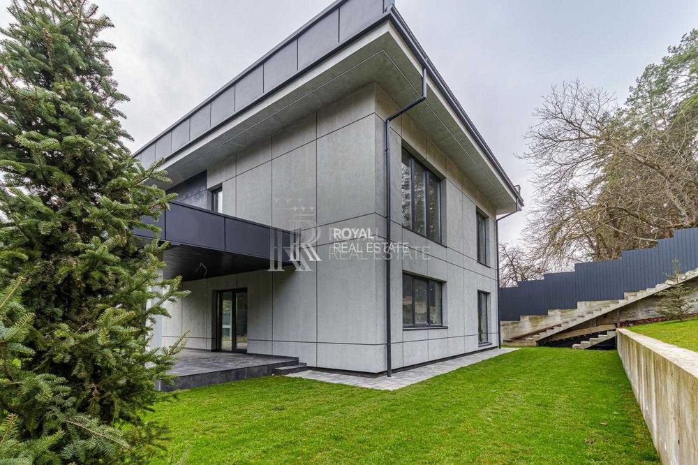 Продаж будинку / Лісники / 210 м2 / 16 соток / 4 кімнати