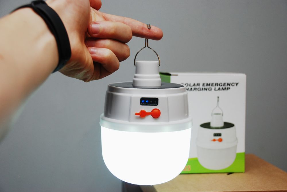 Лампа акумуляторна з сонячною панеллю, кемпинг, лампочка на батарейках
