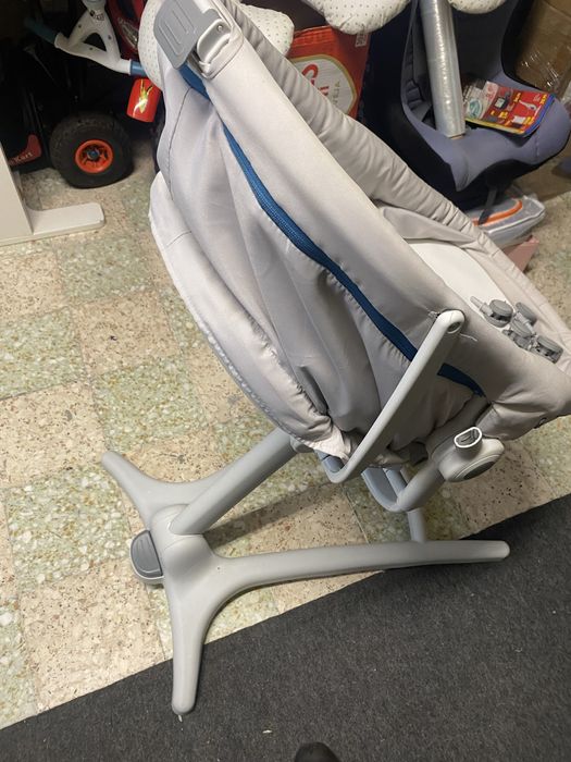 Cadeira de refeiçao chico