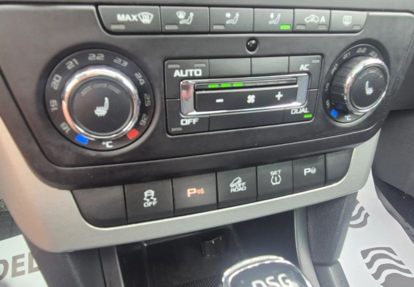 Skoda Yeti 2013 дизель 2.0 Автомат 4WD
