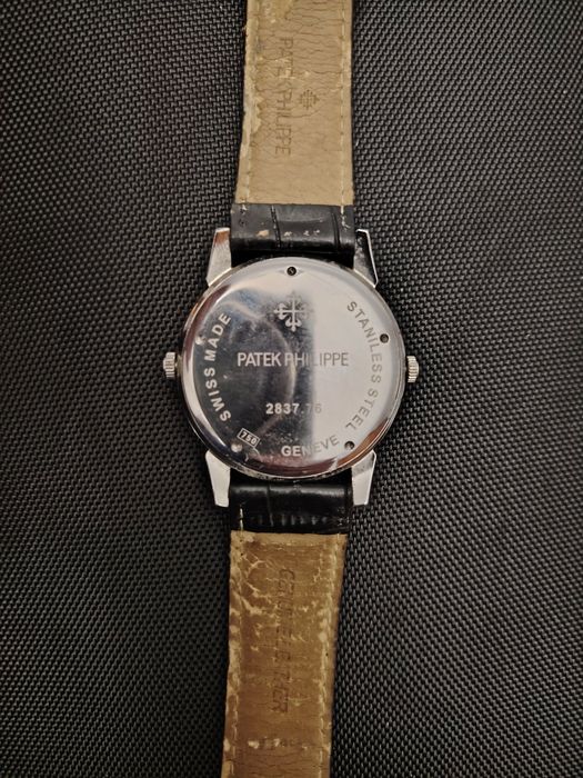 Relógio classico Dual Time (Veja a descrição)