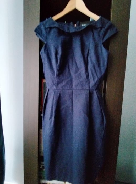 Sukienka granatowa Simple 34