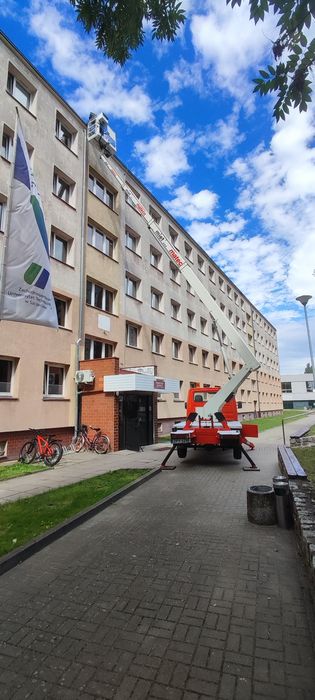 Wynajem podnośnika koszowego 22m