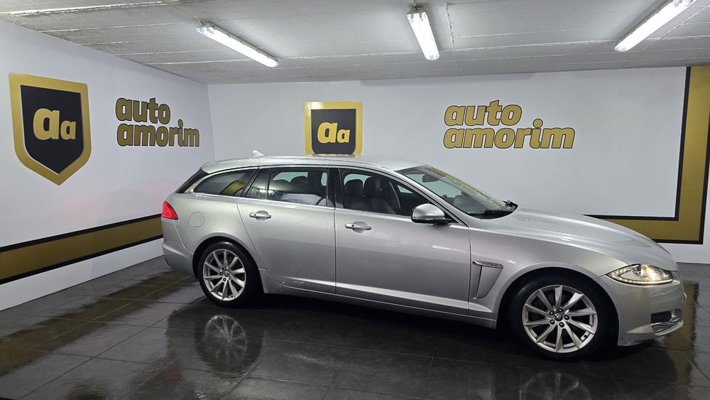 Jaguar XF Sportbrake 2.2 D Premium Luxury