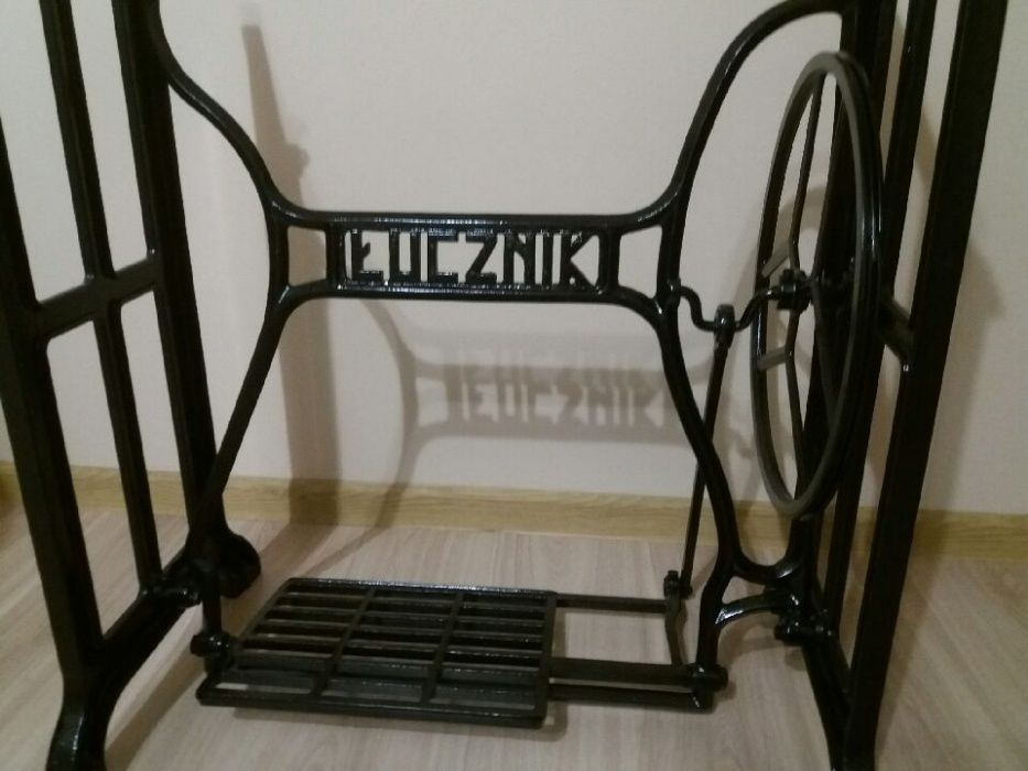 Podstawa od maszyny Łucznik Pfaff , stolik blat , ogród ,stół