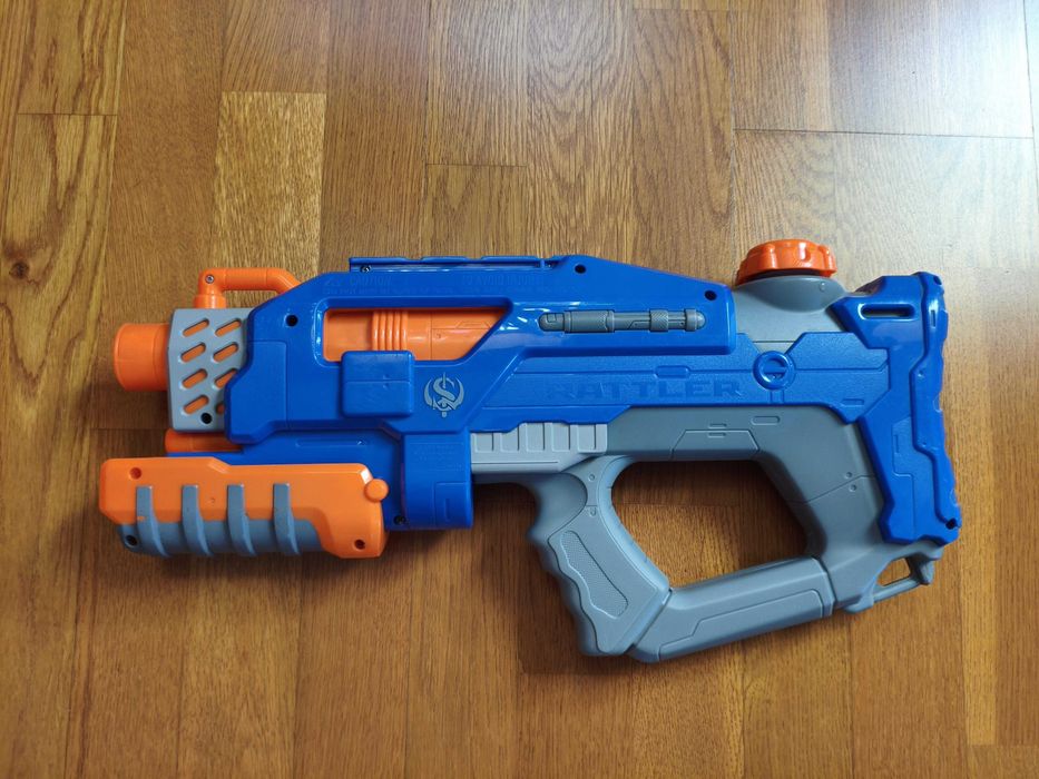 Pistolet na wodę Nerf Super Soaker Rattler