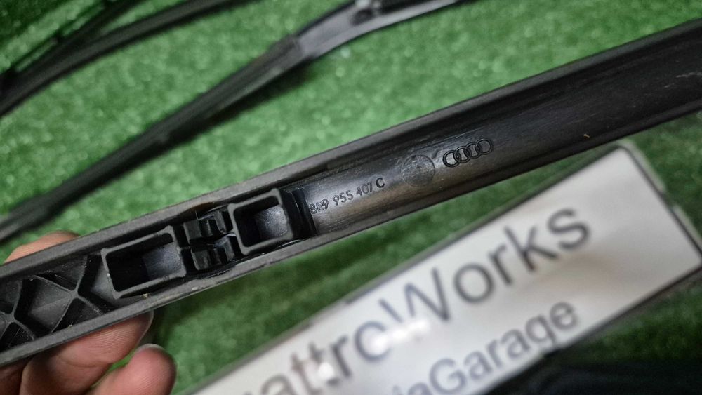 Hastes Escovas Limpa Para-Brisas / Traseira Audi A4 B6 B7 8E Originais - Excelente Estado