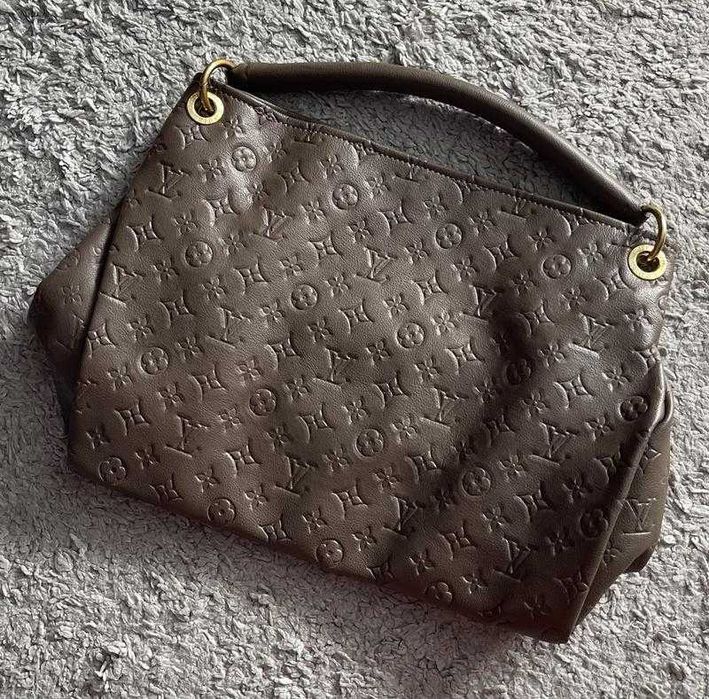 Новая сумка louis vuitton с художественной монограммой