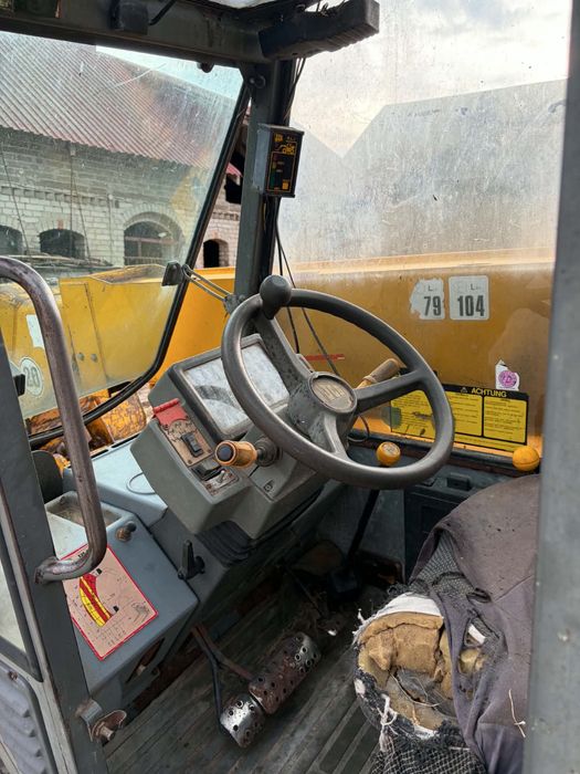 Sprzedam ładowarke JCB 525