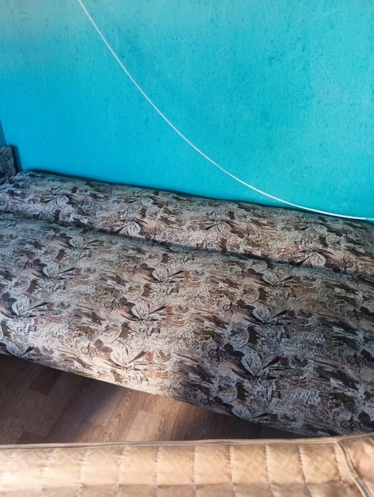 Диван продам бу в нормальному стані