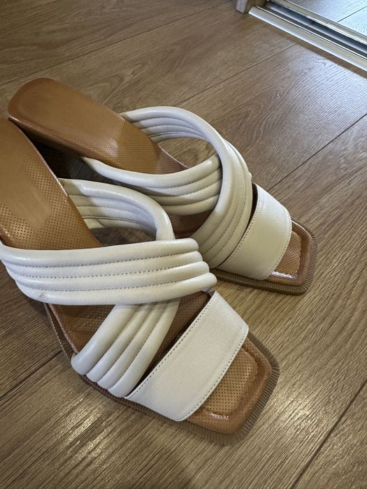 Шкіряні сабо босоніжки