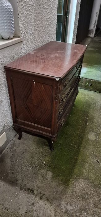 Gaveteiro de madeira maciça