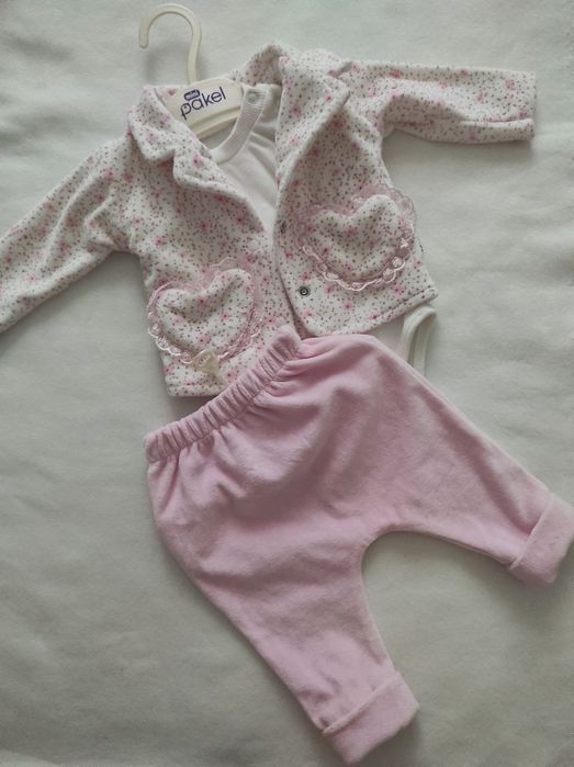 Дитячий костюм для дівчинки