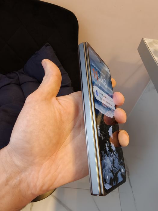 Продам onePlus Open гараний стан