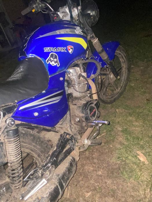 Продаю спарка 200