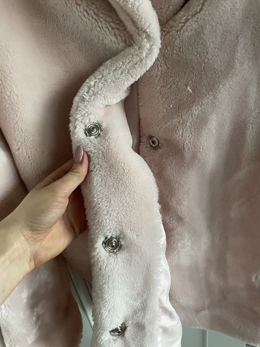 Różowe futerko kożuszek plaszcz asos missguided 34 xs pudrowy roz