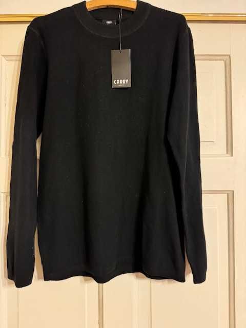 Sweter męski L Carry z bawełny nowy z metką czarny klasyczny model