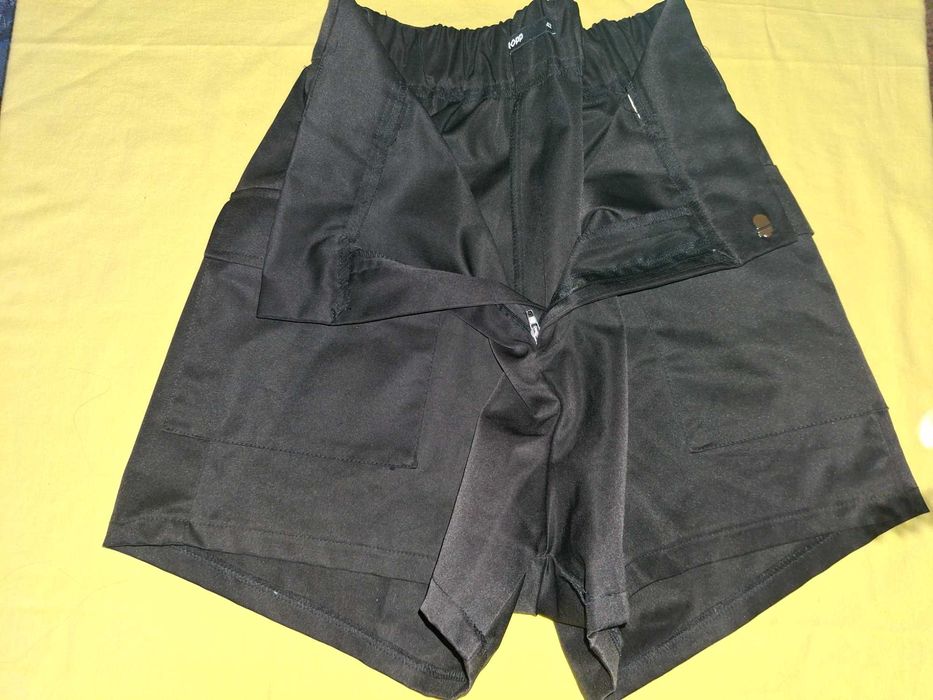 Spodenki krótkie