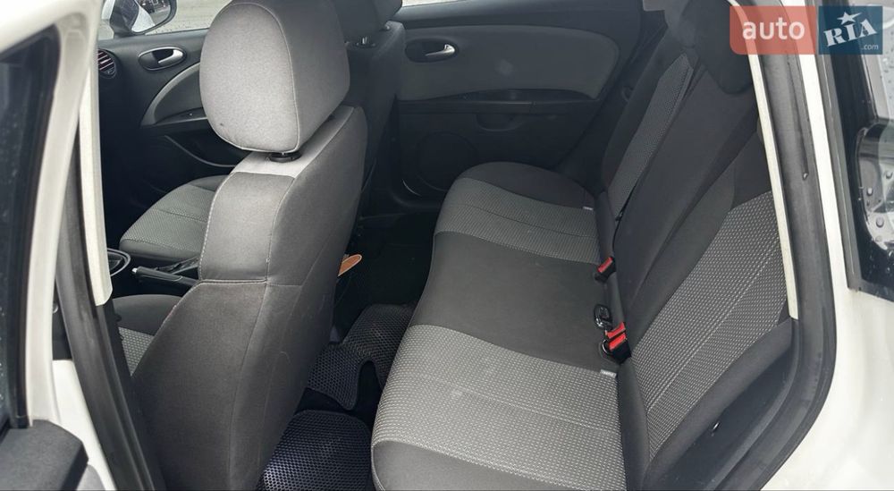 Продам SEAT Leon 2011