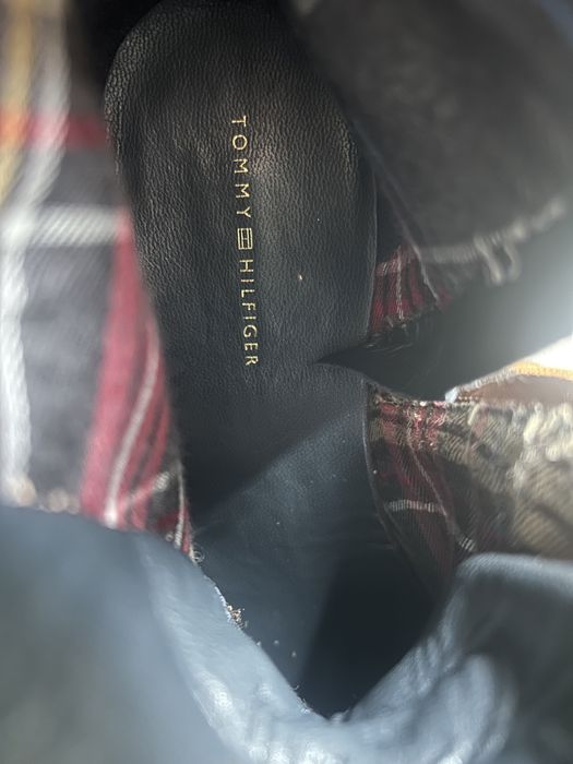 Botki Tommy Hilfiger skóra 38 brązowe sztyblety