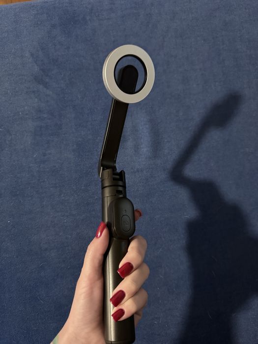 Statyw + selfie stick MagSafe z pilotem Bluetooth czarny iPhone vlog TikTok