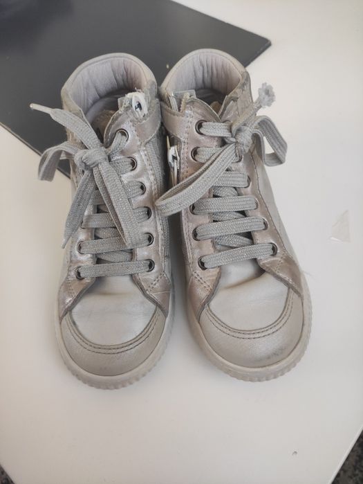 Bota/sapatilha menina PAVLOVSKY N30