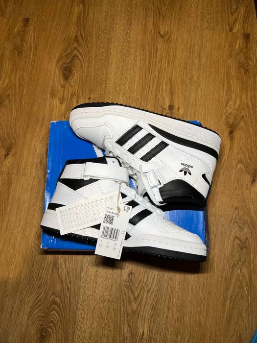 Adidas forum mid j