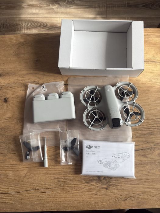 Dji neo combo 3 baterie hub