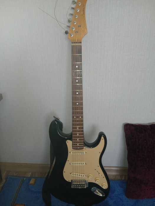 Муз інструменти гітара.