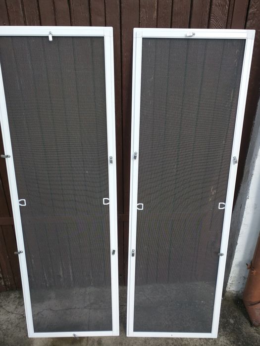 Moskitiery okienne na okna 40 x 118 cm