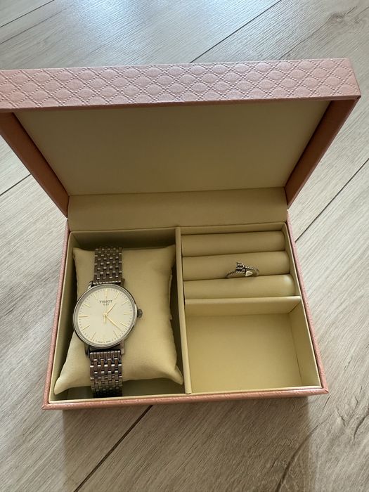 Органайзер для прикрас ( кейс)