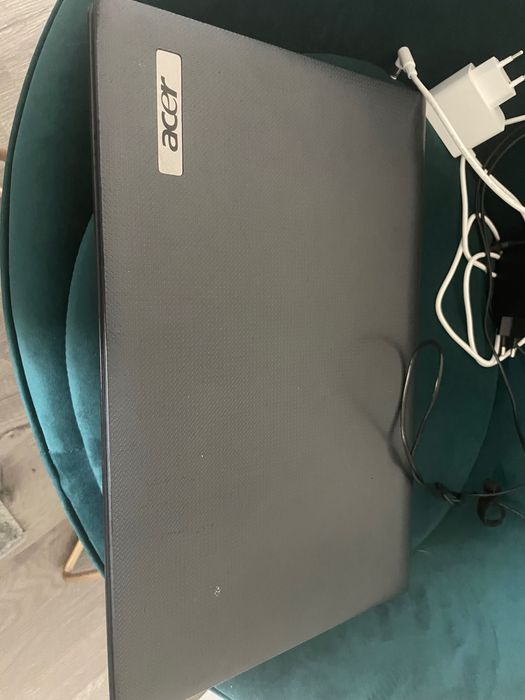 Portáteis Acer e Vaio