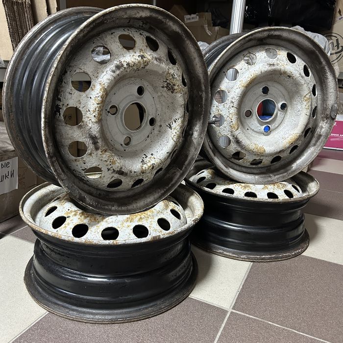 Диски R14 4x100, ET46. Стояли на Hyundai Accent 2008 (4 шт)