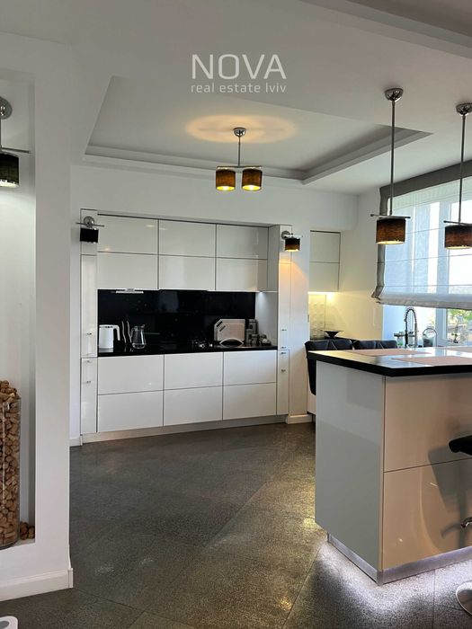 Продаж затишного будинку 274 м в м. Трускавець на вул. Лесі Українки