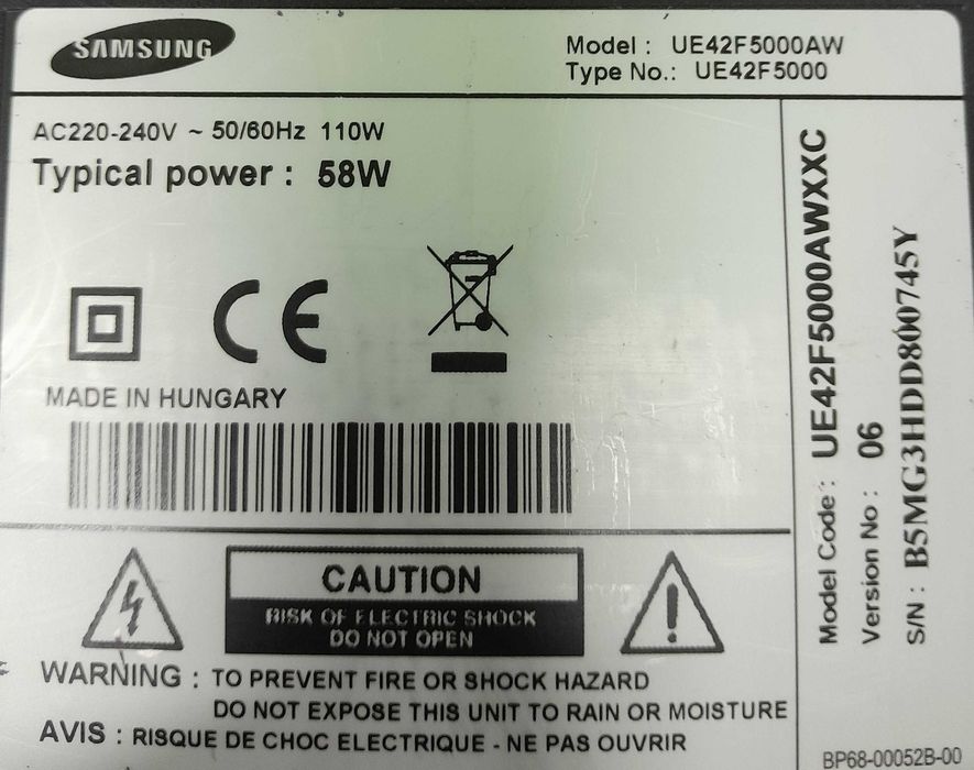 Televisão Samsung UE42F5000AW vendo as peças