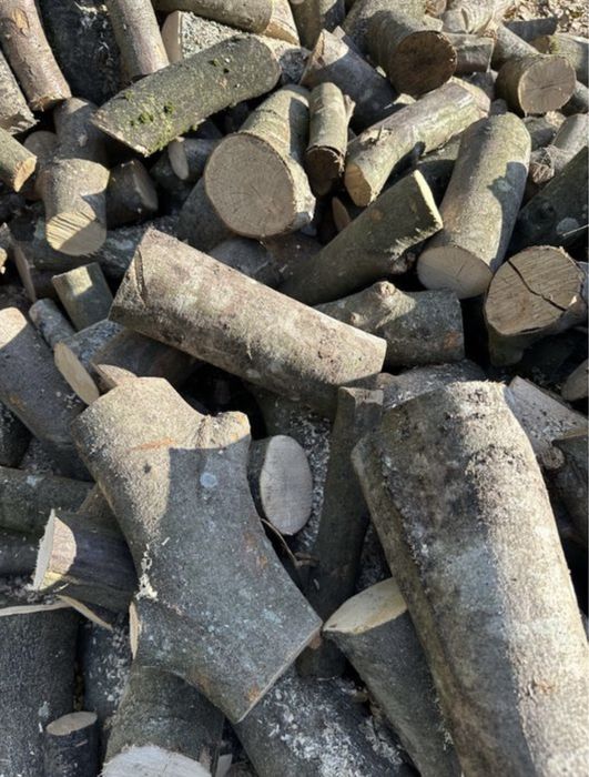 Drewno kominkowe buk gruby łupany