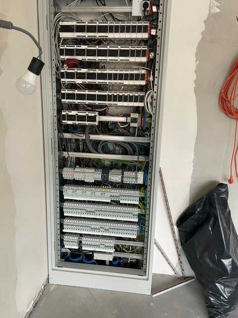 Elektrolan Usługi elektryczne, instalacje teletechniczne.