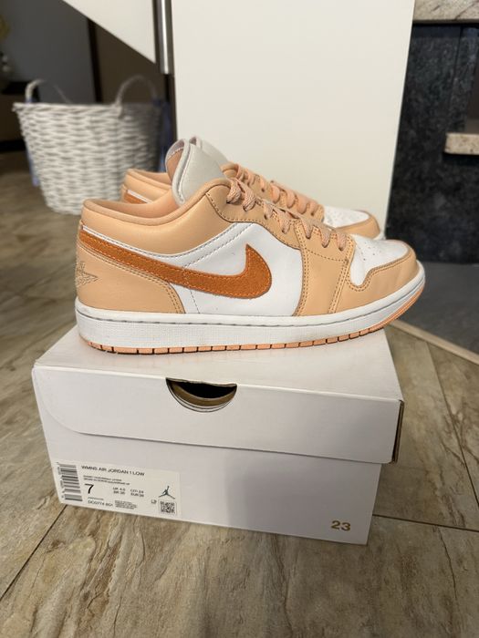 Nike Air Jordan 1 Low