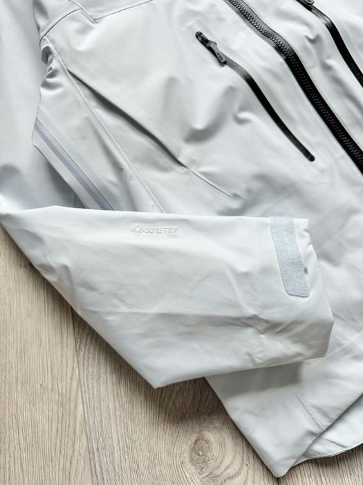 Пуховик Arcteryx 3в1 (ветровка+пуховой подклад)