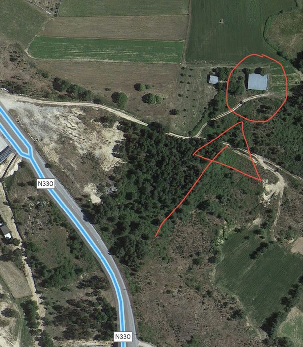 Armazém 600 m2 para aluguer