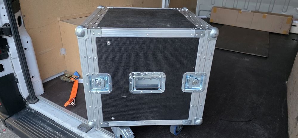 Rack 19 U10  skrzynia transportowa