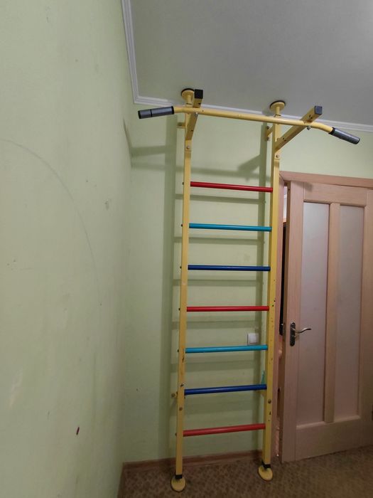 Шведская стенка металическая