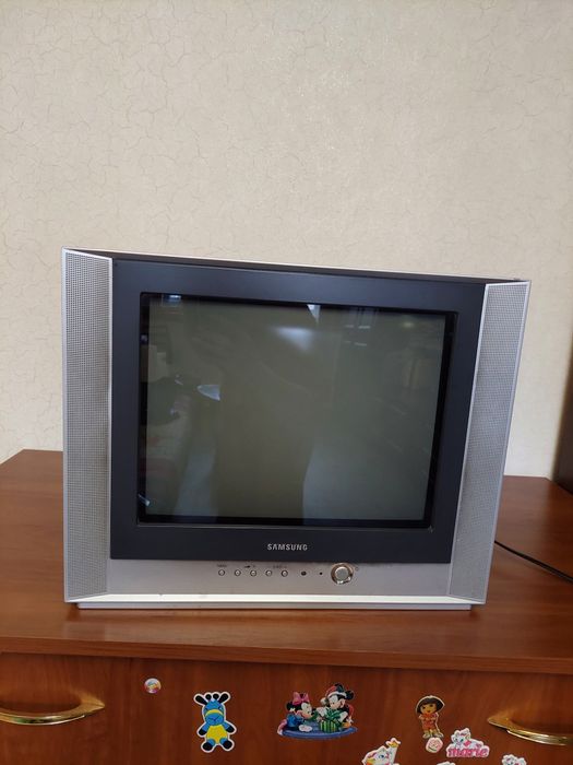 Продам телевизор Samsung
