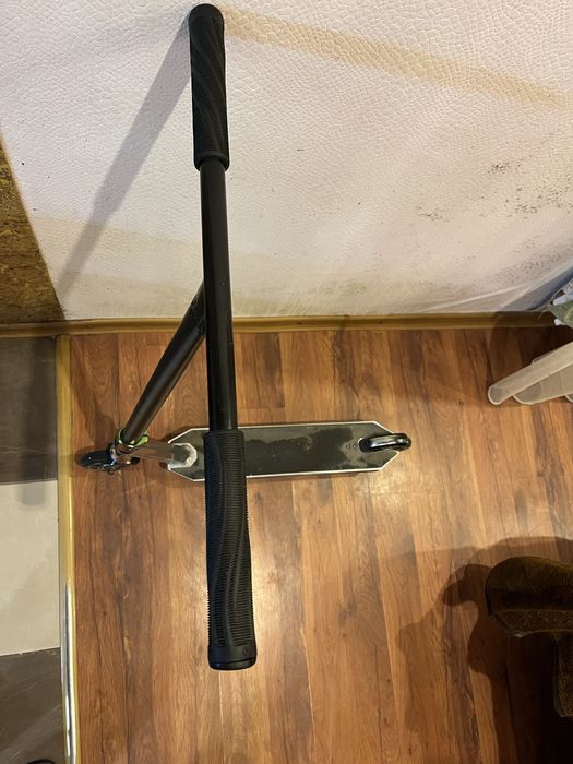 Продам трюковой самокат OXELO SCOOTERS mf.3,6